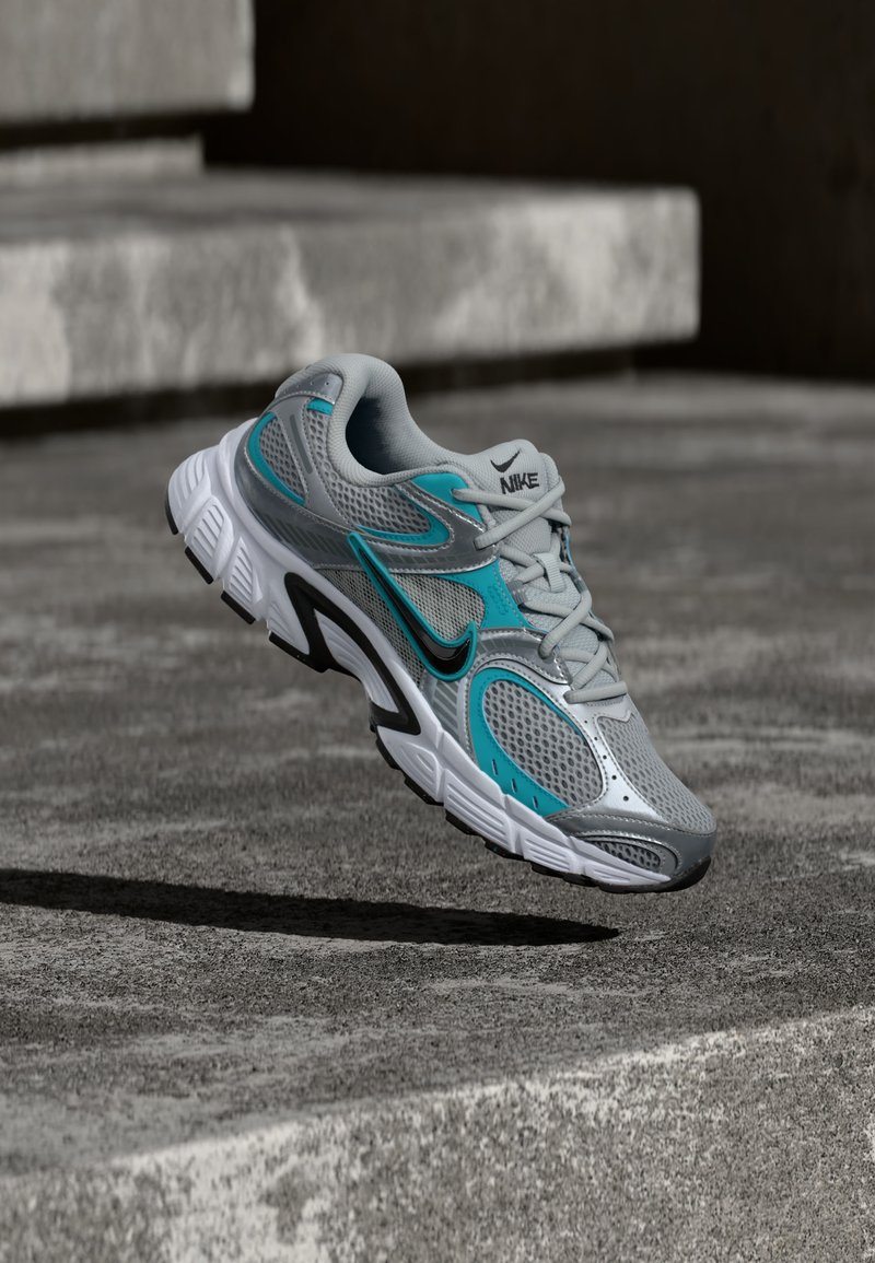 V5 RNR wolf grey/black/dusty cactus/white/cool grey/grey