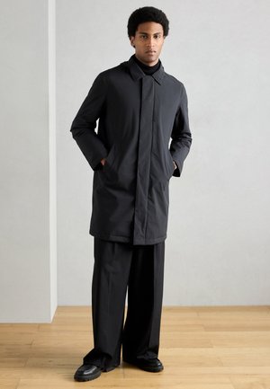 COAT DETACHABLE HOOD WELT POCKETS SEAM SEALING - Klassikaline mantel - black