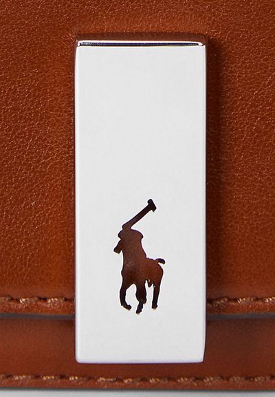 Polo Ralph Lauren POLO ID LEATHER SADDLE BAG - Mala a tiracolo - whiskey