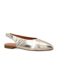 Metalické zlaté slingback baleríny s špičatou špičkou, hladkým povrchem, minimalistickým designem a plochou podrážkou.