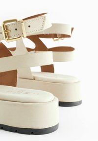 Next FOREVER COMFORT - Platvormsandaalid - bone white
