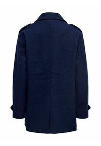 Cappotto di lana blu navy con spalline sulle spalle, maniche lunghe e una fessura sul retro, mostrato di spalle su uno sfondo bianco.