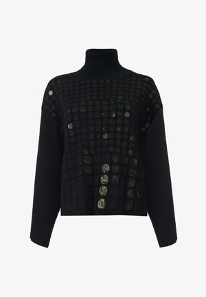 Zwarte coltrui met een textuur van een roestvrijstalen grid-achtig ontwerp en metallic accenten; lange mouwen en een losse pasvorm.