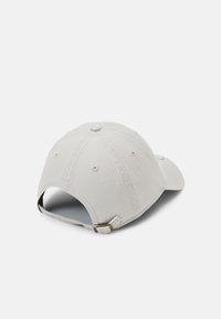 New Era WASHED 9TWENTY UNISEX - Cap - stone/white