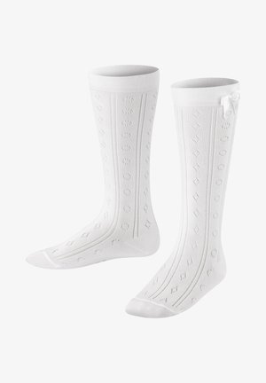 Knielange weiße Socken mit einem strukturierten Strickmuster, das vertikale Streifen und kleine Rautenmuster zeigt; mit einer Schleifenakzent am oberen Ende versehen.