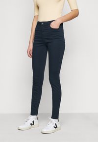 Vero Moda Tall HOT SEVEN  - Calças de ganga de corte skinny - navy blazer