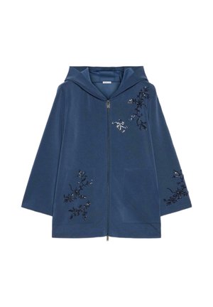 Blaue Kapuzenjacke mit Reißverschluss und schwarzer Blumenstickerei auf Brust, Taschen und Ärmeln, ausgestattet mit zwei Fronttaschen und langen Ärmeln.