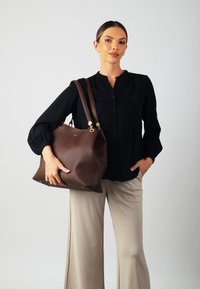 Carlheim STELLA  - Ručna torba - brown