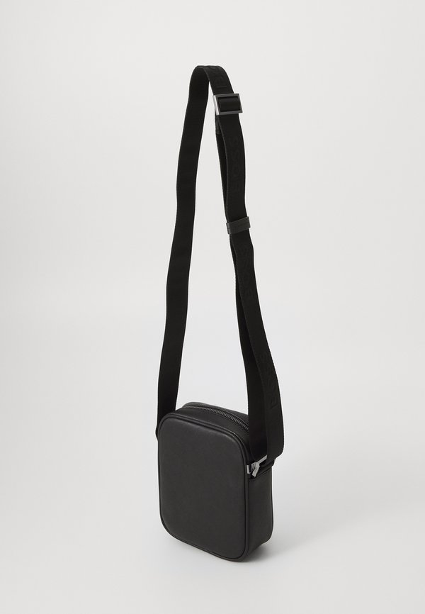 ZAIR  - Cross body bag3