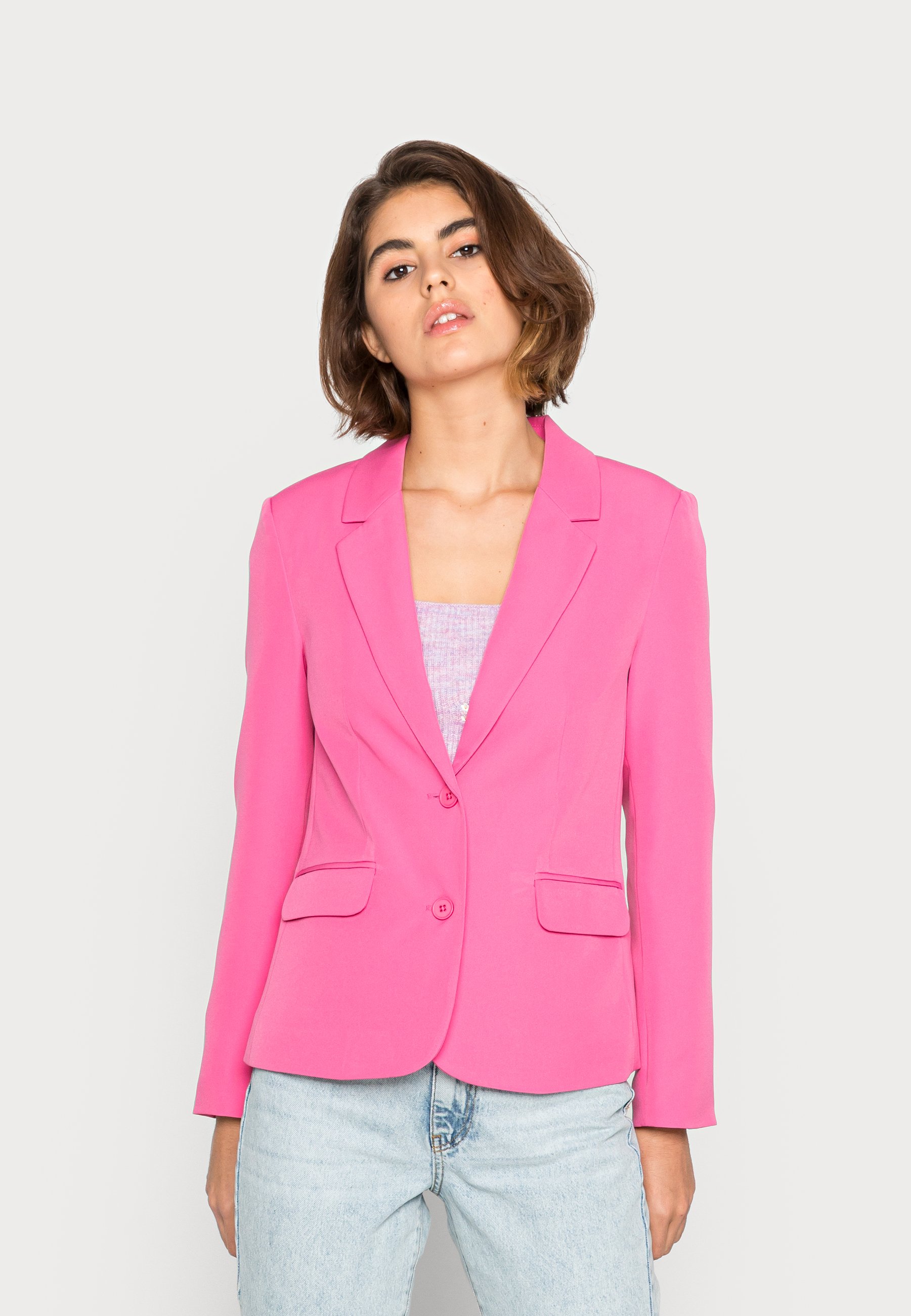 Vero Moda VMGRETASILLE - Blazer - shocking pink/donkerroze - Zalando.nl