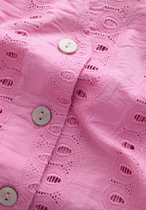 Next REGULAR FIT - BRODERIE - Strukirani kaput - pink