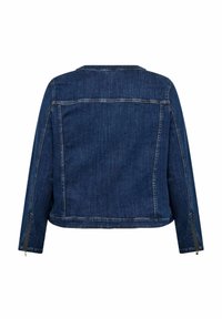 Denim jakna tamnoplave boje s kragnom, dugim rukavima s zatvaračima i skraćenim rubom. Vidljivo šivanje i džepovi.
