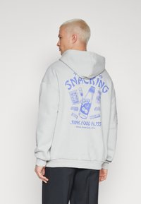 YOURTURN by Zalando - UNISEX - Sweatshirt - light grey Thumbnail Image 1