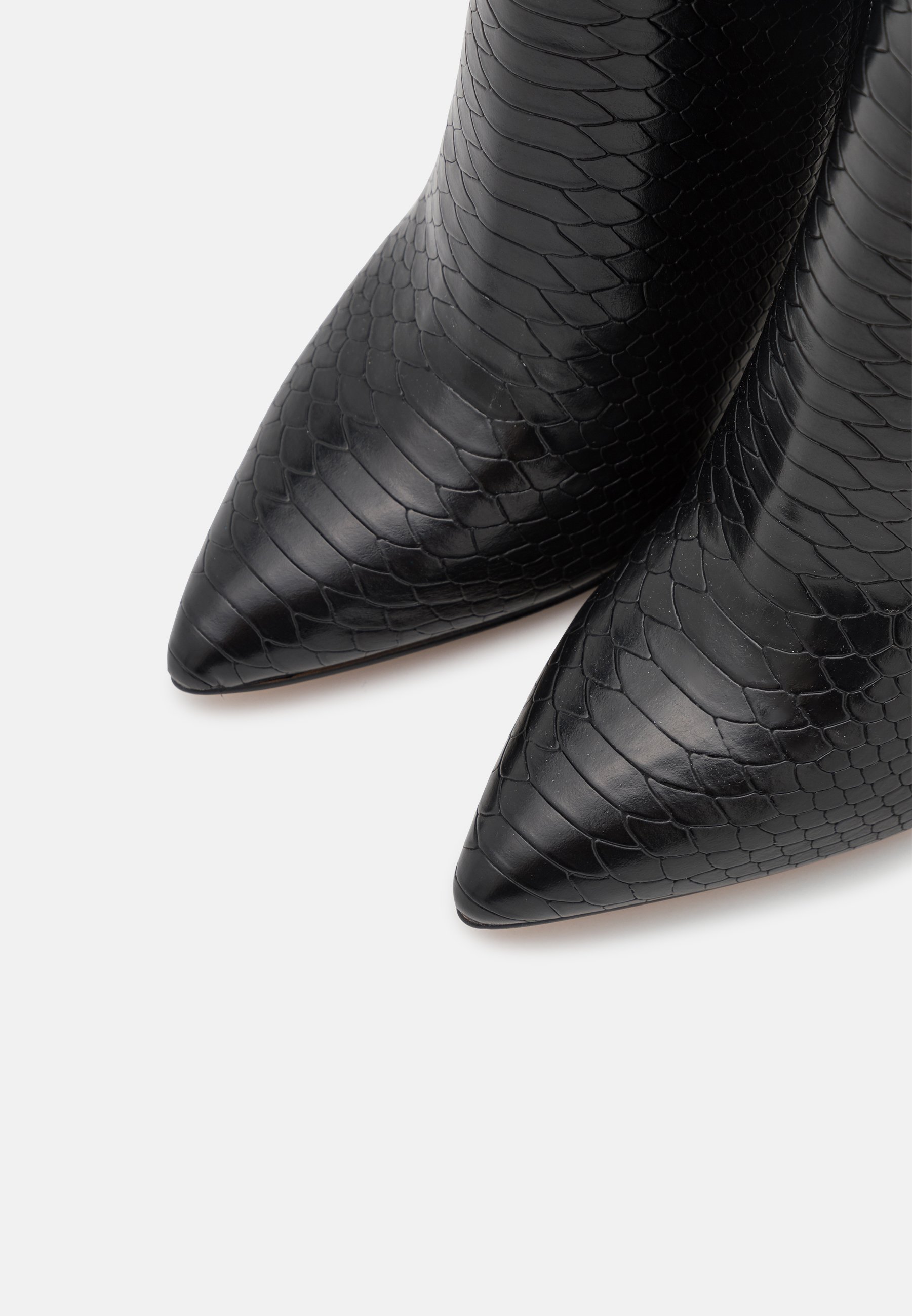 aldo snake boots