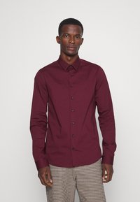 Calvin Klein Tailored LOGO STRETCH  - Camisa formal - port royale