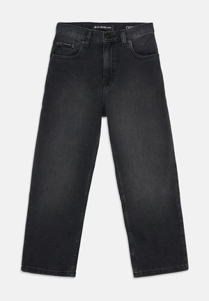 Jean noir droit avec cinq poches et fermeture par bouton, posé à plat sur un fond clair.