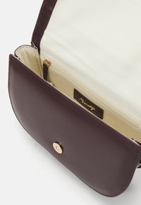 Maradji Skulderveske - burgundy