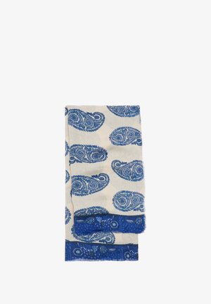 Bawełniany szalik z niebieskim wzorem paisley na kremowym tle, z niebieską ozdobną bordiurą na końcach i frędzlami na krawędziach.