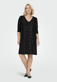 ONLY Carmakoma Cocktailklänning - black