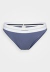 Briefs - grisaille