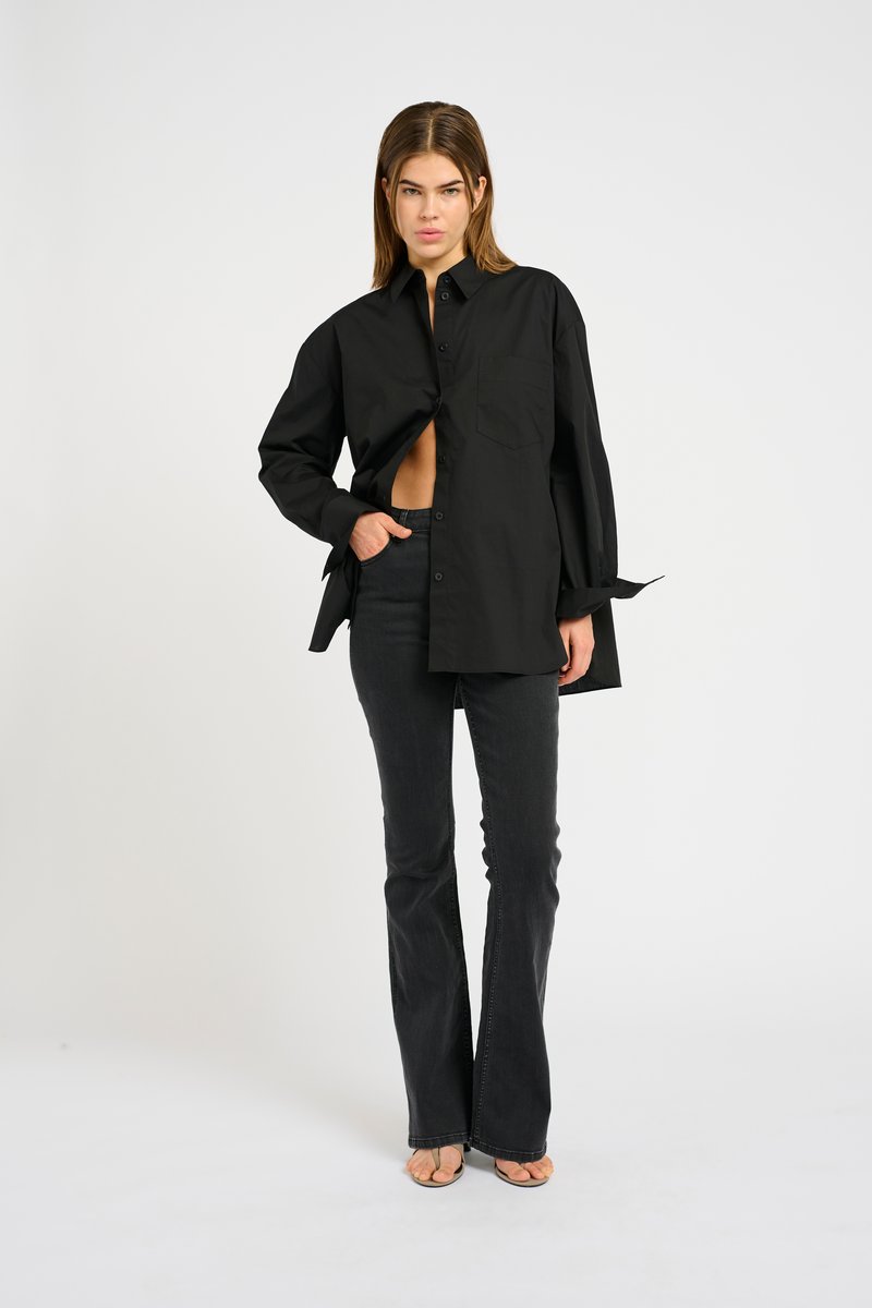 Gestuz NOELLE SHIRT - Pogājama blūze - black
