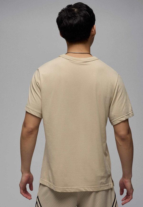 SHORT SLEEVE  - Basic T-shirt - beige3