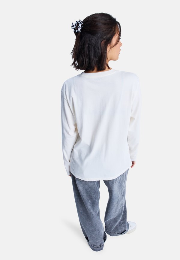 HANGLOOSE ART - Long sleeved top2