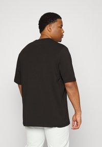 Tommy Hilfiger TEE - T-shirt básica - black
