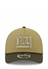 Khakifarbenes Baseball-Cap mit gesticktem "ny"-Logo in Beige und gelben Akzenten. Verfügt über eine strukturierte Krone und einen gebogenen Schirm, anpassbare Passform.