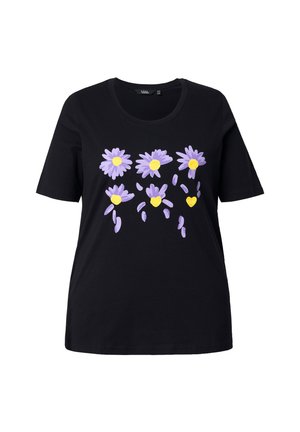 Zwart katoenen T-shirt met een bloemmotief met paarse madeliefjes met gele centers, inclusief een hartmotief, korte mouwen en een ronde hals.