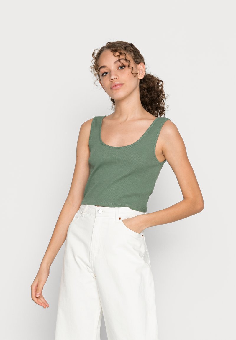 Damen T-Shirts | Vero Moda VMAMALIEFALKA CROP 2 PACK Top snow white/laurel wreath/weiß - WB38154 Damen T-Shirts | Vero Moda VMAMALIEFALKA CROP 2 PACK Top snow white/laurel wreath/weiß - WB38154