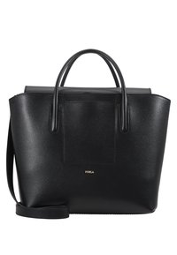 Svart läder tote-väska med en strukturerad form, korta handtag och en avtagbar axelrem. Har en framficka och detalj med guld-logga.