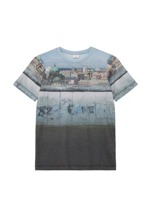 - T-shirt z nadrukiem