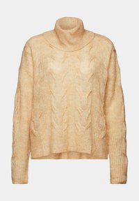 Pull beige à col roulé en maille torsadée, manches longues et coupe légèrement ample, sur un fond uni.