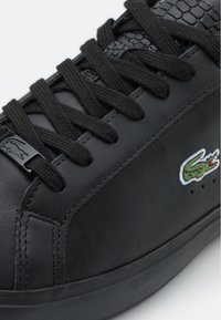Lacoste POWERCOURT - Tenisice - black