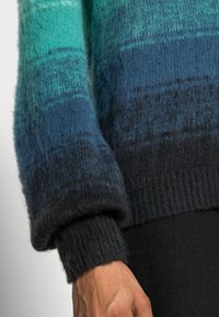 edc by Esprit Jersey de punto - green