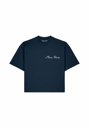 T-shirt bleu marine à manches courtes avec "Mira Paris" écrit en cursive blanche sur la poitrine gauche et un col rond.