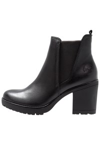 Schwarze Lederstiefelette mit spitzer Zehenpartie, seitlichen elastischen Einsätzen und dickem Absatz. Strapazierfähige Sohle und geprägtes Logo-Detail an der Seite.