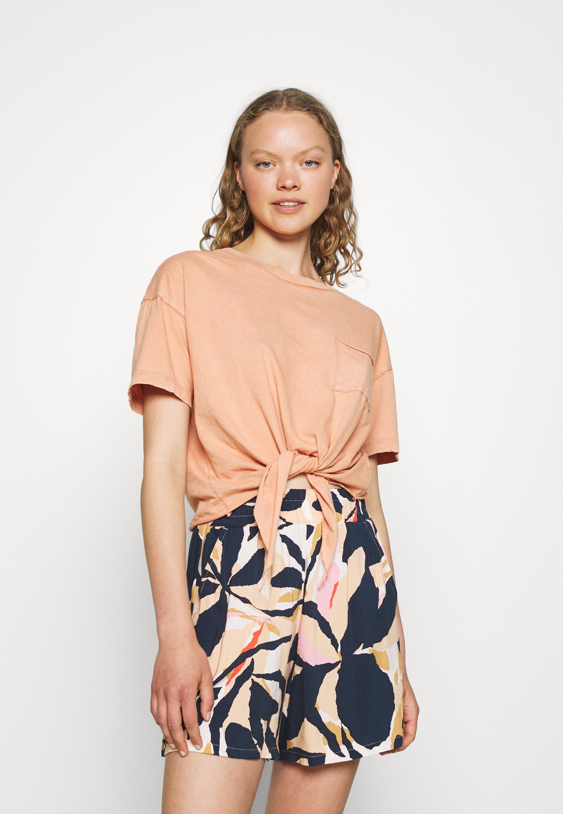 aerie tee