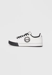 COURT 88 - Trainers - white