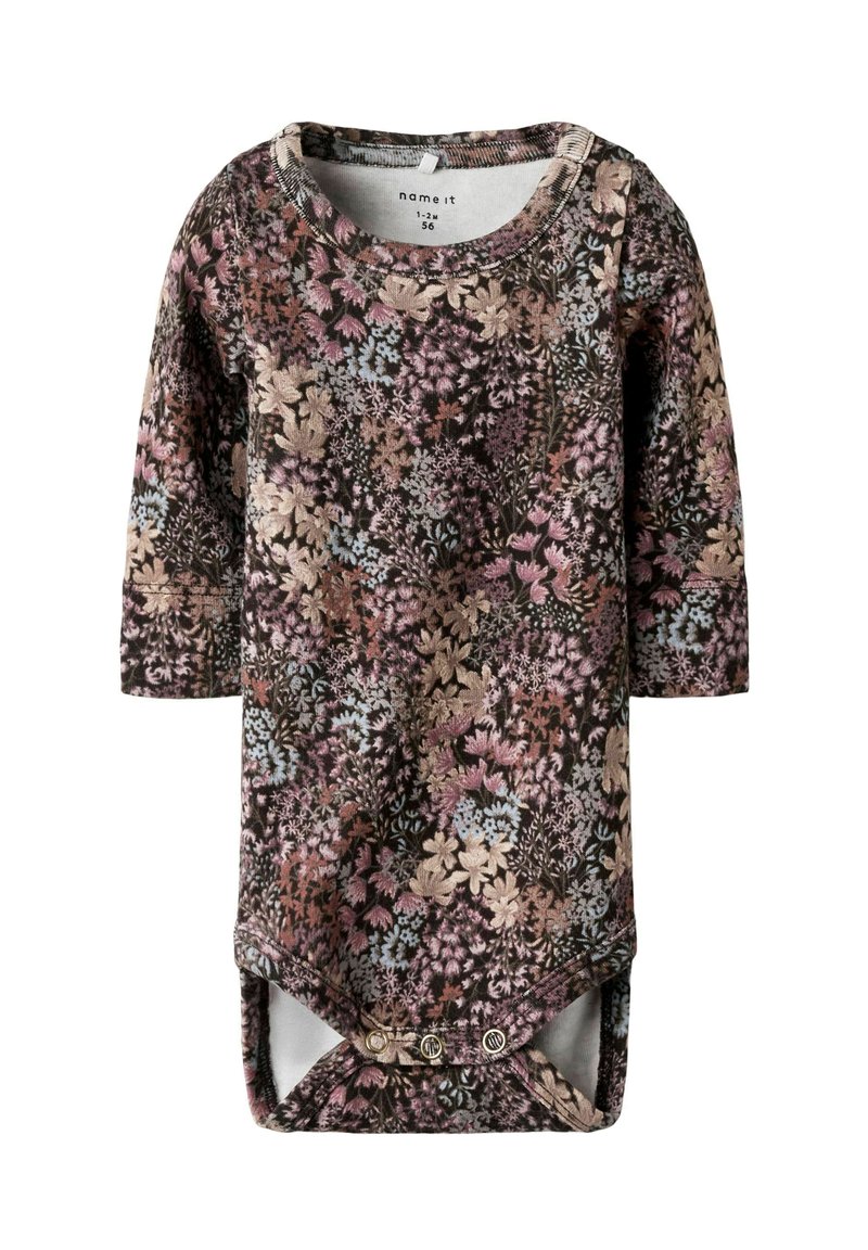 Body na długim rękawie w ciemny kwiatowy wzór w odcieniach różu, niebieskiego i kremowego; posiada zapięcia na zatrzasku u dołu oraz okrągły dekolt.
