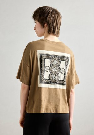 Print T-shirt - dusty brown