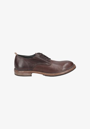 Brown leather men's oxford shoe with lace-up closure and worn wooden sole, shown in side profile on white background.