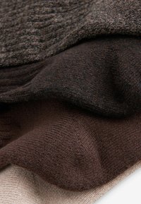Next HEAVYWEIGHT FOUR PACK - Zoknik - cream brown