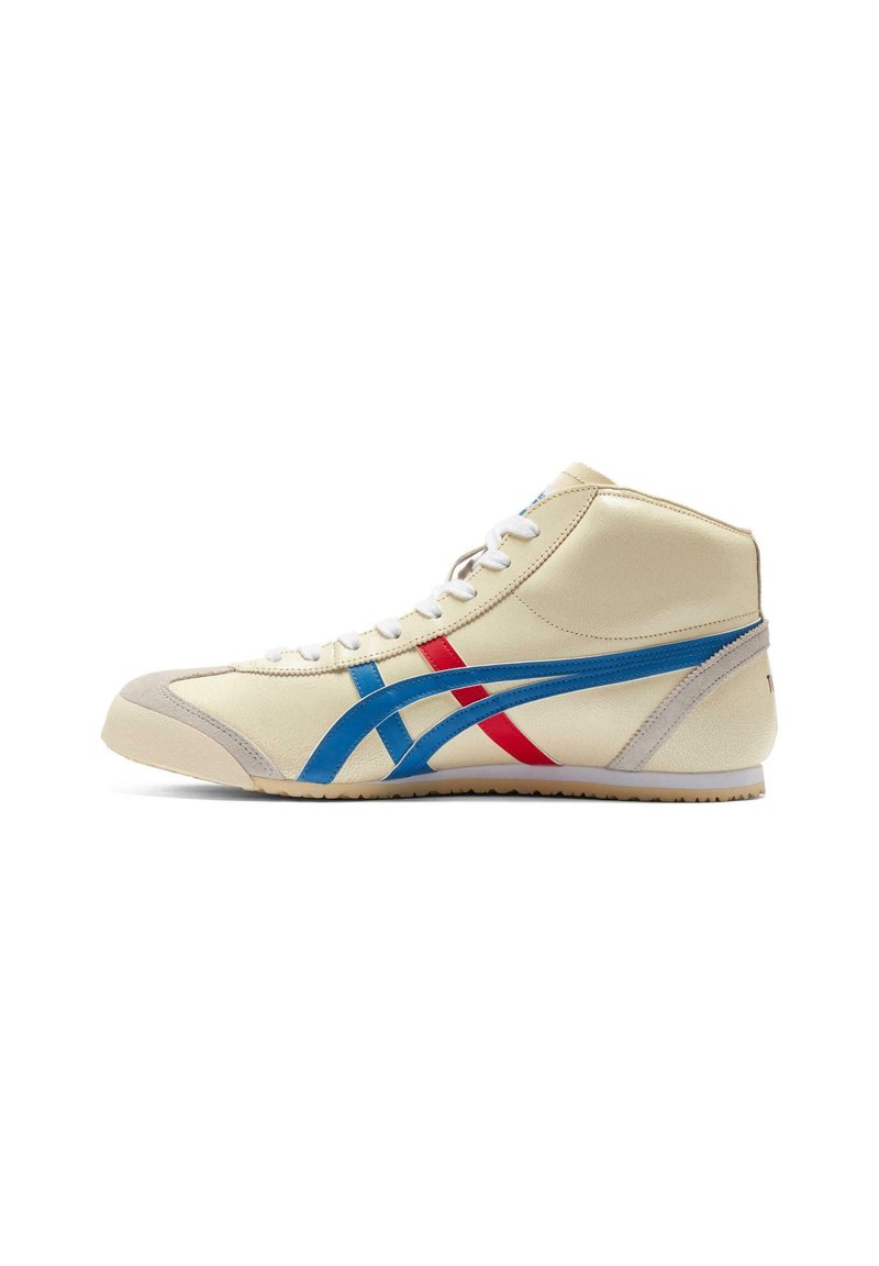 Höga sneakers i krämfärgad läder med blå och röda accenter, vita snören och en texturerad gummisula med grå detaljer.