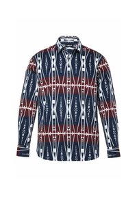 Camisa de manga larga con botones, con patrones tribales geométricos en azul marino, blanco y rojo, y un cuello puntiagudo.