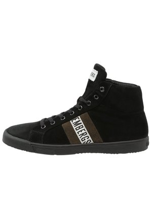 Sneakers alte - black