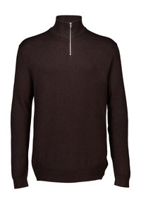 Dunkelbrauner Strickpullover mit hohem Kragen und halbem Reißverschluss, ausgestattet mit langen Ärmeln und gerippten Bündchen und Saum für eine enge Passform.