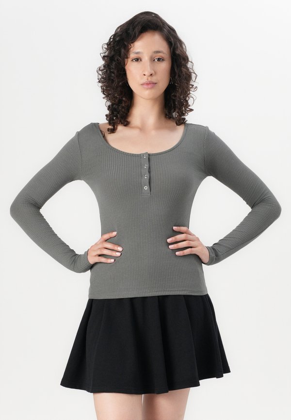 PCCHILLI SUMMER PLEAT SKIRT - Mini skirt4