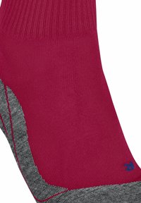 FALKE TK5 COOL SHORT TREKKING LIGHT CUSHIONING - Calze sportive - red